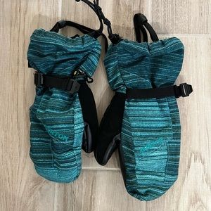 Teal Burton snow mittens sz youth M